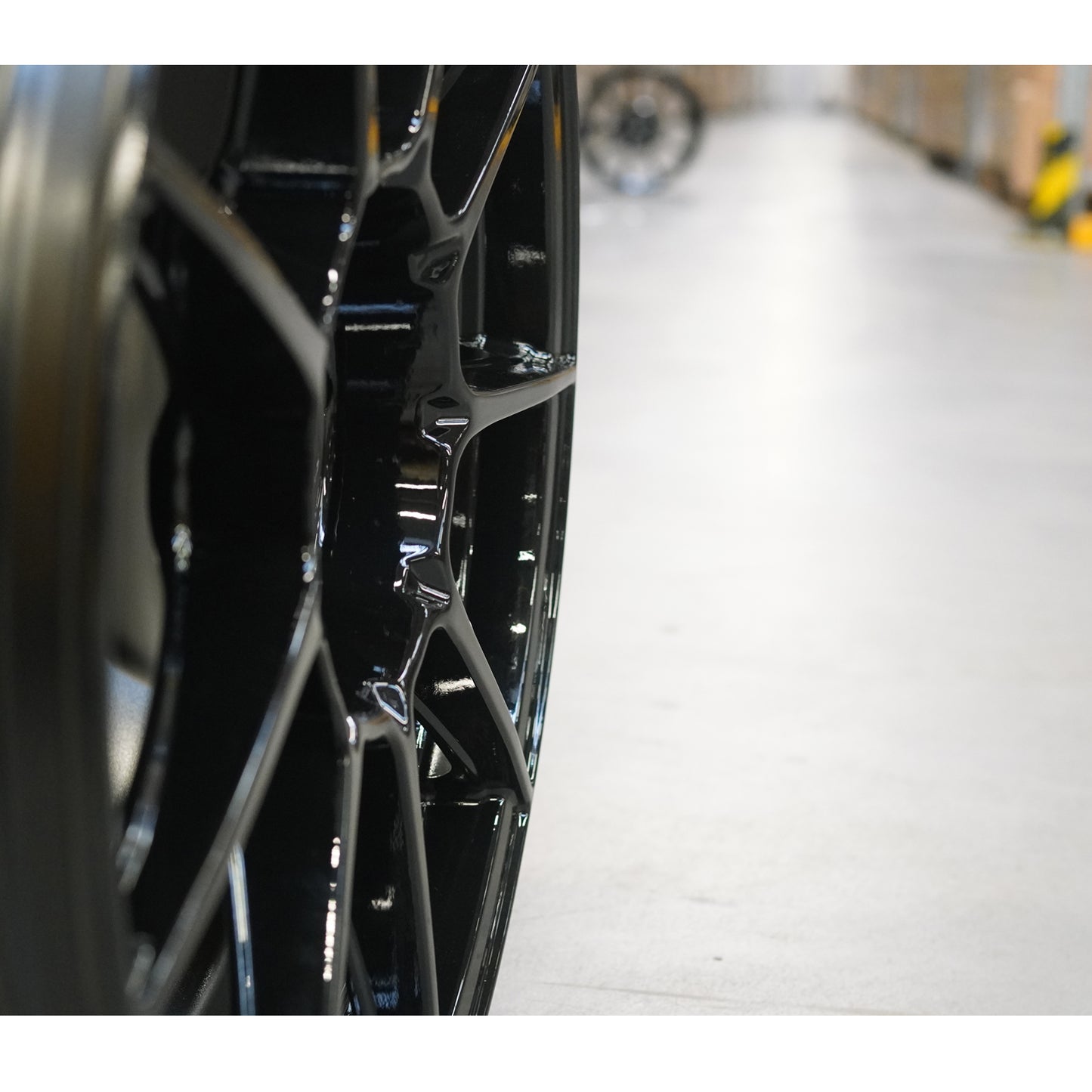 Autec ClubRacing EVO Felge 9,5x18 5/100 ET40 Schwarz