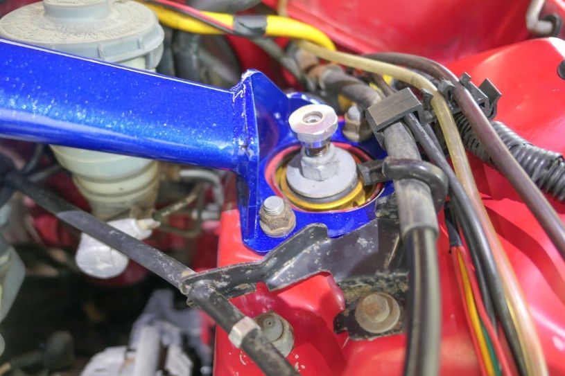 Hardrace - Domstrebe vorne Honda Civic 3-Türer / CRX (1987–1992)