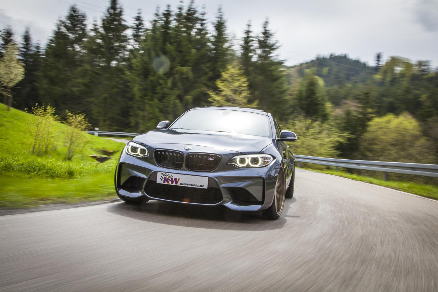 KW Gewindefahrwerk V3 Inox BMW M2 / M2 Competition (F22/F87) – 352200BH