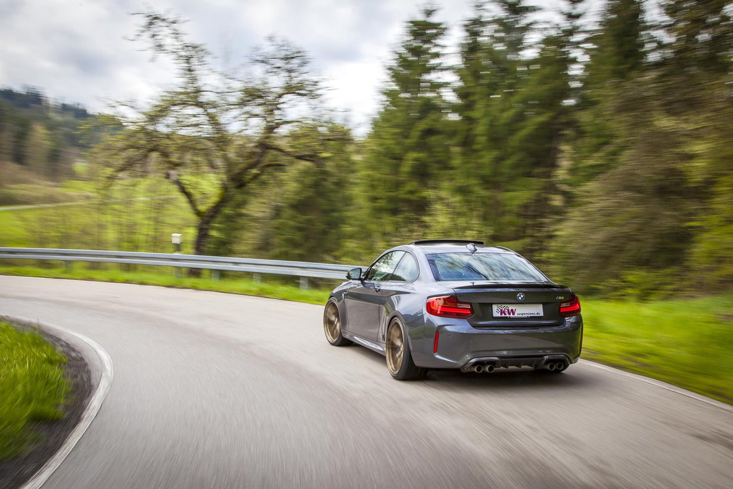KW Gewindefahrwerk V3 Inox BMW M2 / M2 Competition (F22/F87) – 352200BH