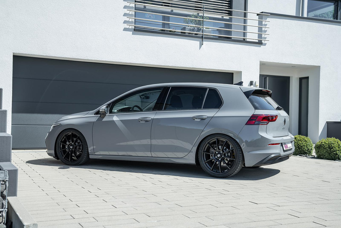 KW Gewindefahrwerk V1 inox - Audi A3 / VW Golf 8