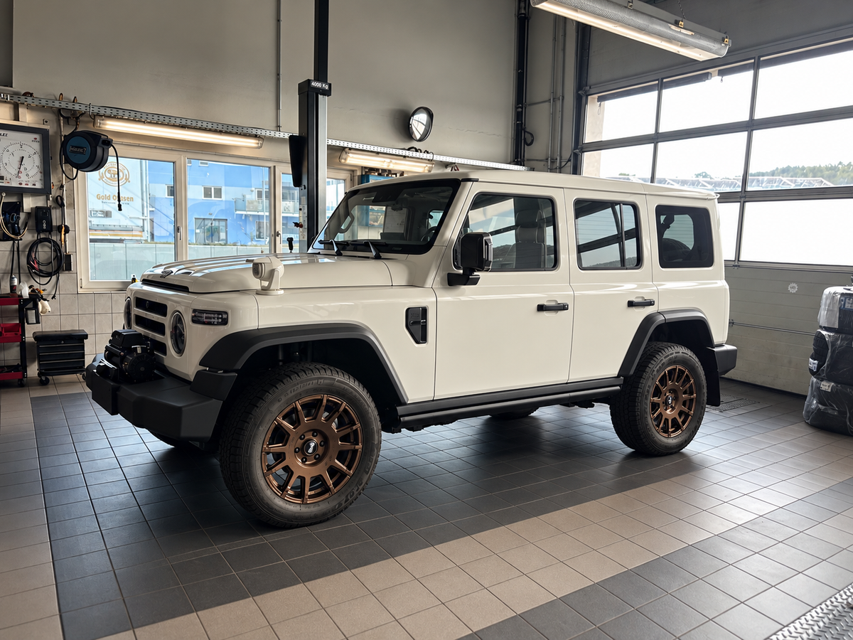 BAW 212 Komplettradsatz OZ Racing Rally Legend Matt Bronze 9x20 ET45 – Yokohama Geolandar A/T G015