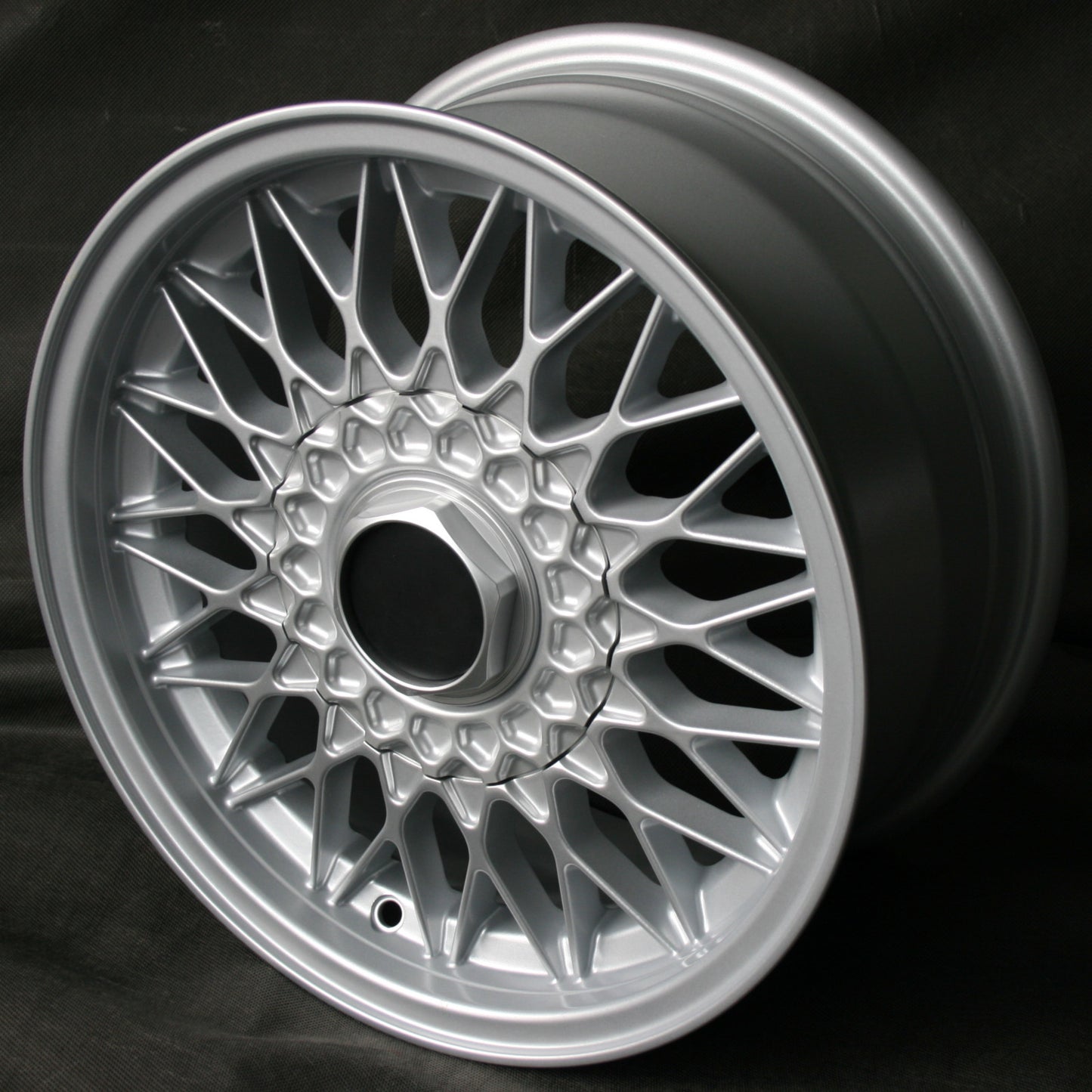 Maxilite 4X X SPOKE STYLE, 7x15 + KB1 Radschrauben