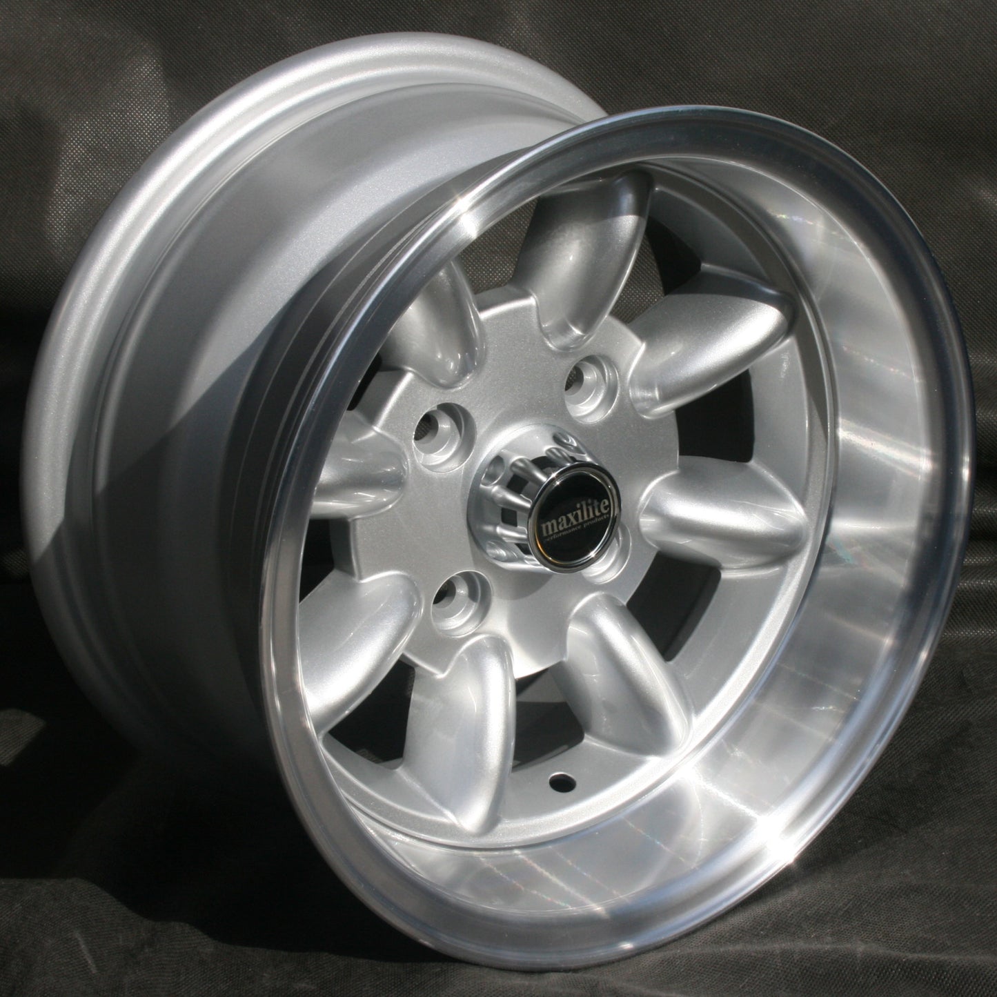 Set: 4x Minilight Style 7x13 silber/glanzgedreht + KM1 Hutmuttern + KM3 Radmuttern