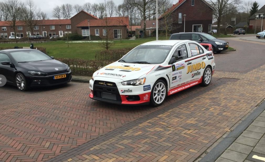 Mitsubishi Lancer EVO X – Komplettes R4-Fahrwerkskit